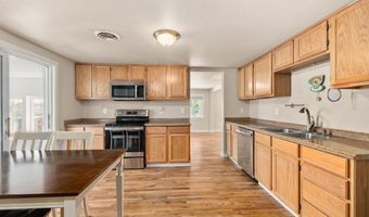 6416 HAPPY JACK Rd, Cheyenne, WY 82009