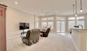 7670 Devonshire Dr, Alexandria, KY 41001