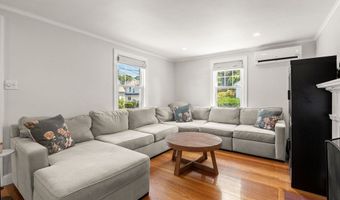 23 Eastwood Circuit, Boston, MA 02132