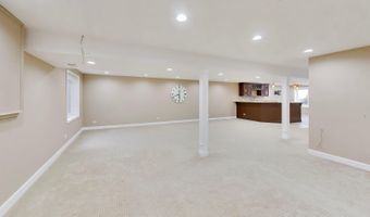 501 Tuscany Dr, Algonquin, IL 60102