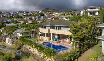 5609 Poola St A, Honolulu, HI 96821