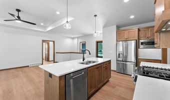 413 CARRIE LYNN Ave, Algoma, WI 54201