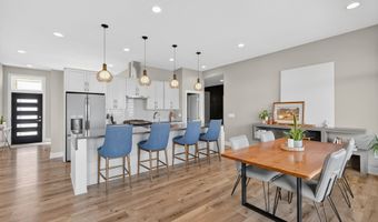 1053 Aaron Ct, Adel, IA 50003