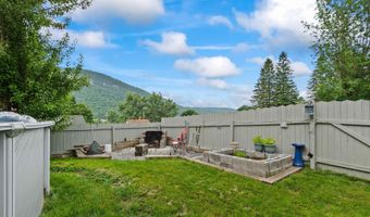 57 Jasper St, Berlin, NH 03570