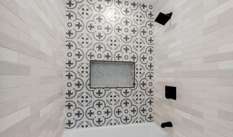 7118 Stanford Ave, La Mesa, CA 91942