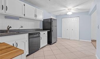 1190 Charles St 20, North Providence, RI 02904