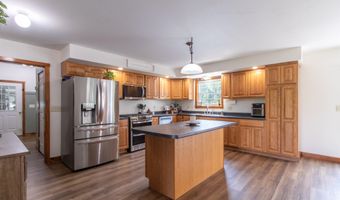 4141 Hinman Settler Rd, Brownington, VT 05860