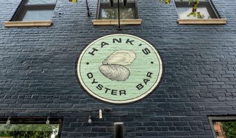 705 LYLES Ln, Alexandria, VA 22314