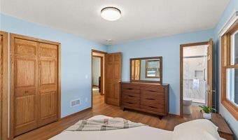 8306 Portland Ave S, Bloomington, MN 55420