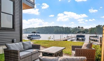 82 Sunset Dr, Belmont, NH 03220