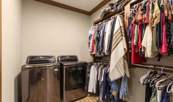 97 Corinth Rd, Albertville, AL 35951