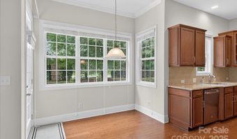 6615 Springs Mill Rd, Charlotte, NC 28277