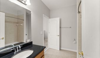 44360 OAKMONT MANOR Sq, Ashburn, VA 20147