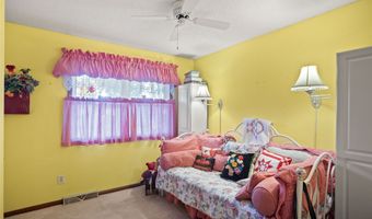 110 10th Ave NW, Altoona, IA 50009