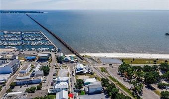 109 COURT St, Bay St. Louis, MS 39520