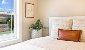 9151 Ridgeland Ct, Allendale, MI 49401