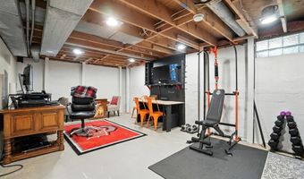 4590 E Johnstown Rd, Columbus, OH 43230