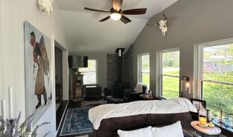 208 New Rd, Arundel, ME 04046