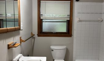 2894 Park, Adrian, MI 49221