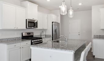 3032 Hillgate Trl, Boiling Springs, SC 29316
