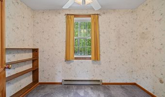 7 Farrwood Dr, Andover, MA 01810