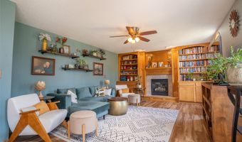1113 9th Ave SE, Altoona, IA 50009