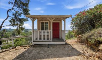717 Porter Rd, Fallbrook, CA 92028