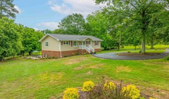 2001 Meadowlark Ln, Albertville, AL 35951