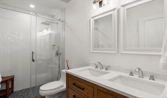 3950 Kalai Waa St C202, Kihei, HI 96753