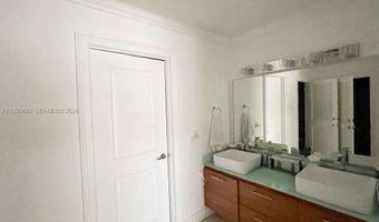 9801 Collins Ave 18U, Bal Harbour, FL 33154
