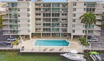 9500 W Bay Harbor Dr 2G, Bay Harbor Islands, FL 33154