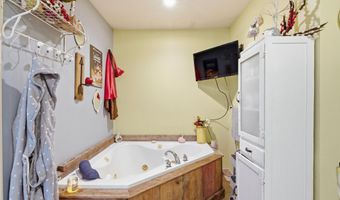 4720 Gilbert Hwy, Adrian, MI 49221