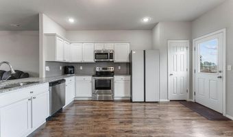 7004 SW Chalkstone Rd, Bentonville, AR 72713