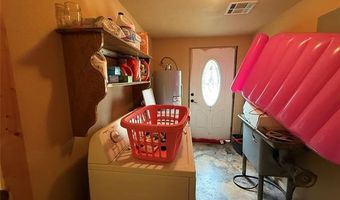 2004 Seven Devils Rd, McAlester, OK 74501