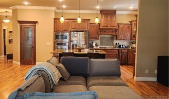 1705 SW Hayfield Ave, Bentonville, AR 72713