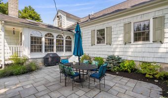 127 Liberty Hill Rd, Bedford, NH 03110