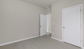 1055 QUEENSLAND Ln, Ayden, NC 28513