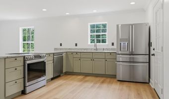 5109 Howardsville Rd, Apison, TN 37302