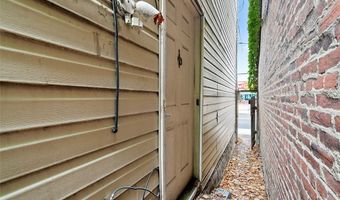 114 S 18th St, Airville, PA 15203