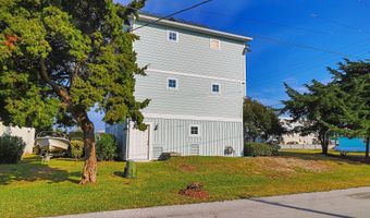 301 Old Causeway Rd, Atlantic Beach, NC 28512
