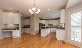 10709 BOSWELL Ln, Potomac, MD 20854