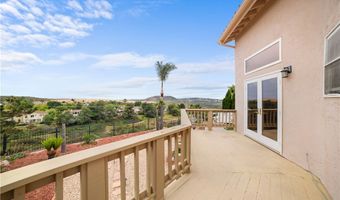5056 Nighthawk Way, Oceanside, CA 92056