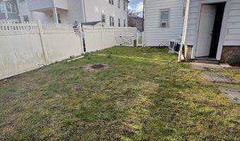 39 Grasso Ter, Bridgeport, CT 06604