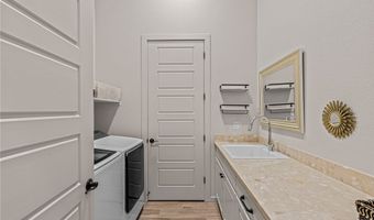 5192 Rock Daisy Dr, Las Vegas, NV 89135