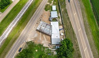 80 Broadway St, Batesville, MS 38606