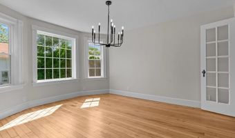 11 Taft St, Coventry, RI 02816