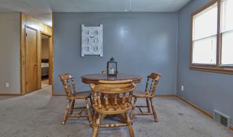 230 8th St, Adams, NE 68301