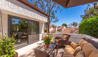 1202 Mission Verde Dr, Camarillo, CA 93012
