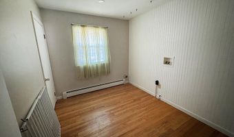 105 Windsor Ave, Augusta, ME 04330
