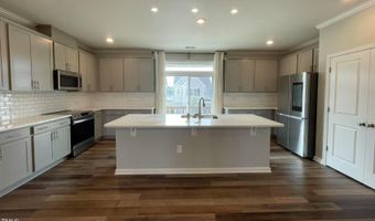 1240 Barn Cat Way Way, Apex, NC 27502